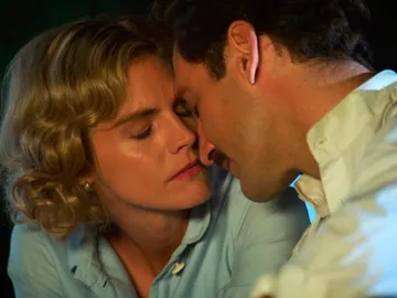 Julia y Andrés vuelven a ser los de siempre Julia y Andrés vuelven a ser los de siempre