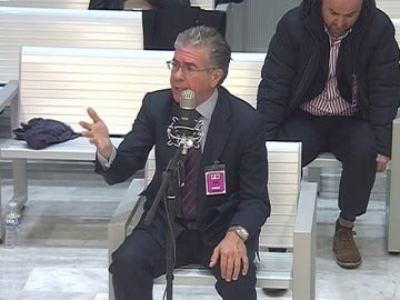 Granados, sobre el chivatazo del agente: "Me dijeron que trabajaban en Valdemoro pero nada más" Granados, sobre el chivatazo del agente: "Me dijeron que trabajaban en Valdemoro pero nada más"