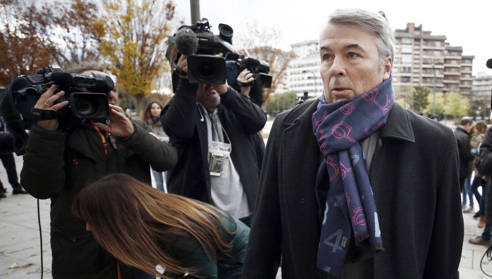 Agustín Martínez, abogado de los acusados