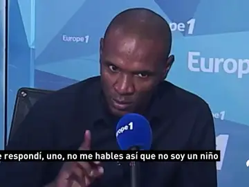 Abidal desvela una bronca con Guardiola por el idioma con el que hablaba a los compañeros Abidal desvela una bronca con Guardiola por el idioma con el que hablaba a los compañeros