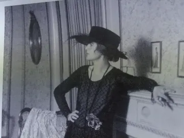 La ropa de la época "complicada de llevar" La ropa de la época "complicada de llevar"