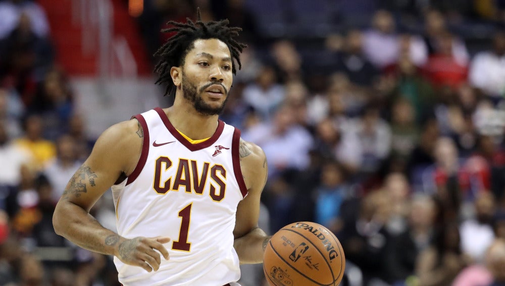 Derrick Rose, durante un partido con los Cavaliers
