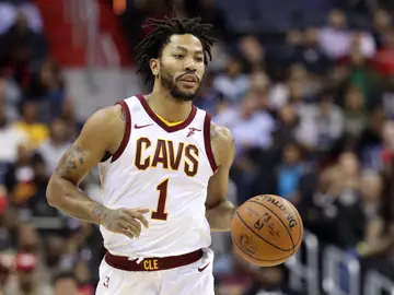 Derrick Rose, durante un partido con los Cavaliers Derrick Rose, durante un partido con los Cavaliers