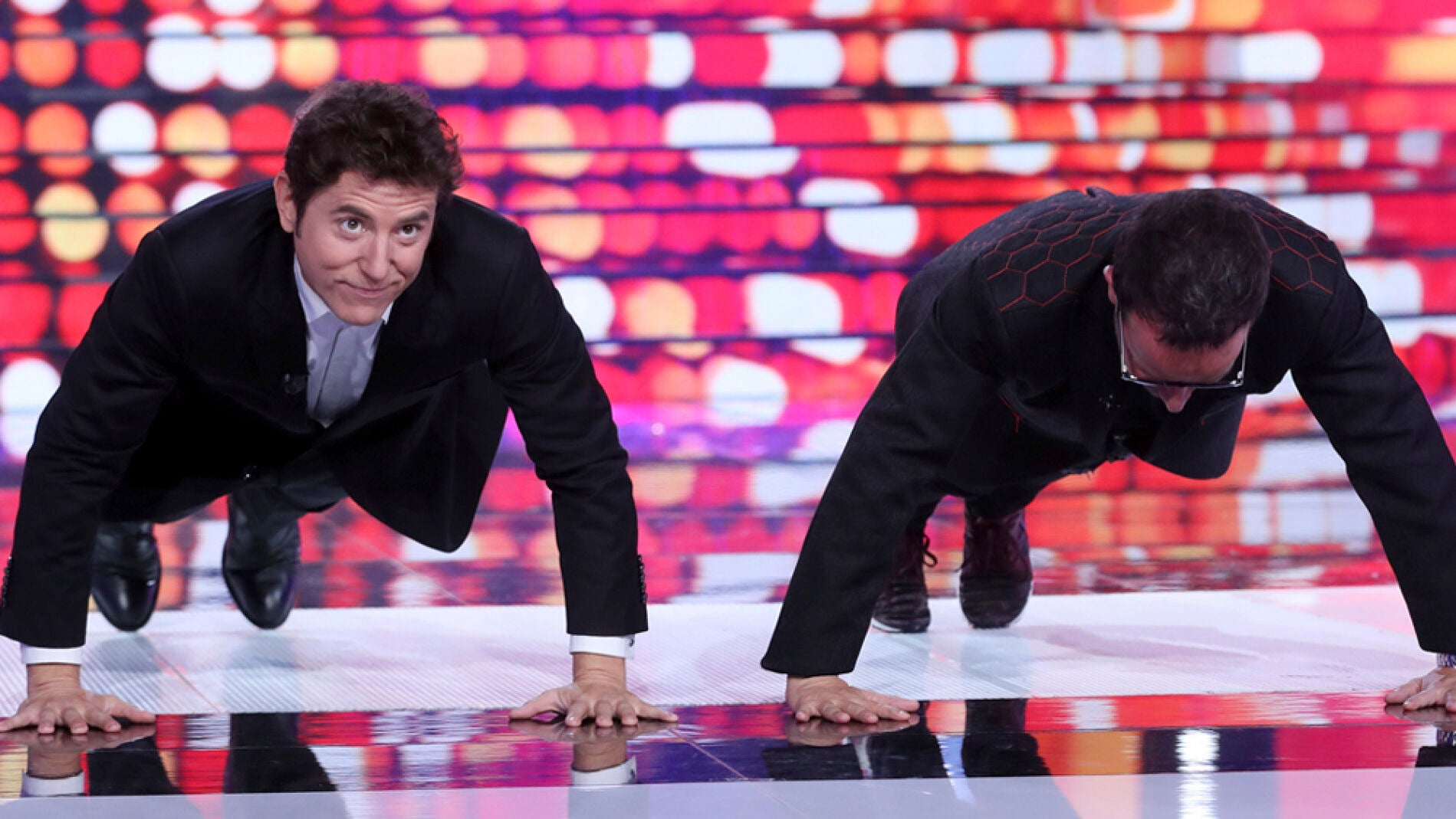 Manel Fuentes y &Agrave;ngel Ll&agrave;cer, cara a cara por el deporte