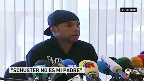 Robinho, una estrella en caída libre: la pelea con Schuster, fiestas, polémicas en el campo... Robinho, una estrella en caída libre: la pelea con Schuster, fiestas, polémicas en el campo...