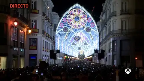 La calle Larios enciende la Navidad en Málaga La calle Larios enciende la Navidad en Málaga