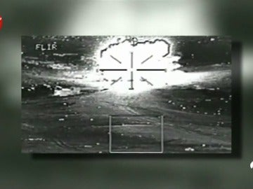 Aviones de combate egipcios bombardean Sinaí del Norte tras la matanza en el atentado contra la mezquita de Al Rauda Aviones de combate egipcios bombardean Sinaí del Norte tras la matanza en el atentado contra la mezquita de Al Rauda