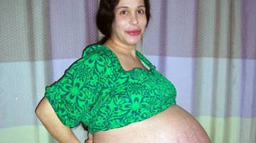 Natalie Suleman, antes conocida como Nadya, embarazada de octillizos en 2009