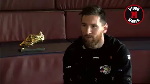 El Messi más personal: "Mi hijo me mira raro cuando me paran para firmar autógrafos" El Messi más personal: "Mi hijo me mira raro cuando me paran para firmar autógrafos"