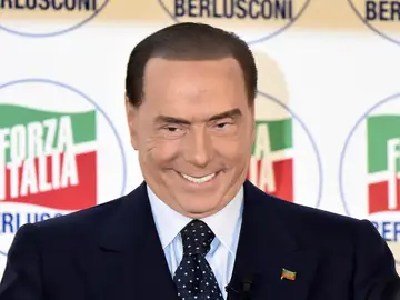 Silvio Berlusconi en un acto de su partido Silvio Berlusconi en un acto de su partido