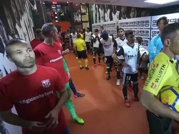 Camisetas de apoyo a Berizzo del Barcelona Camisetas de apoyo a Berizzo del Barcelona