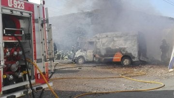 Las ambulancias quemadas
