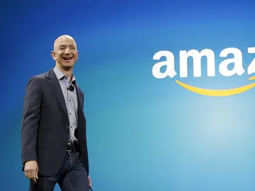 Jeff bezos, fundador de Amazon, se divorcia tras 25 años de matrimonio Jeff bezos, fundador de Amazon, se divorcia tras 25 años de matrimonio