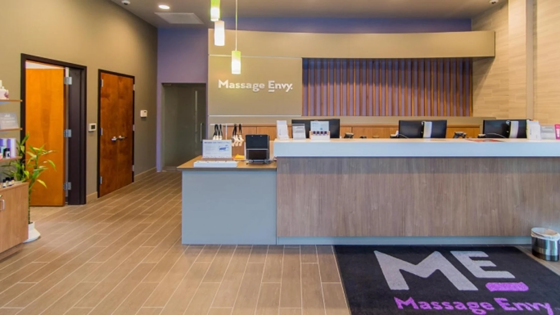 Uno de los locales de Massage Envy Uno de los locales de Massage Envy