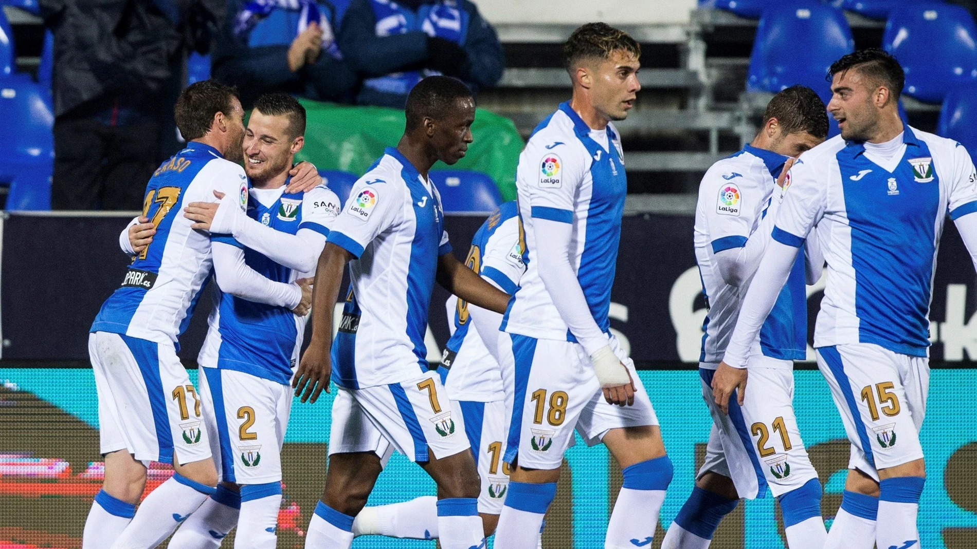 Los jugadores del Leganés celebran el gol de Tito frente al Valladolid Los jugadores del Leganés celebran el gol de Tito frente al Valladolid