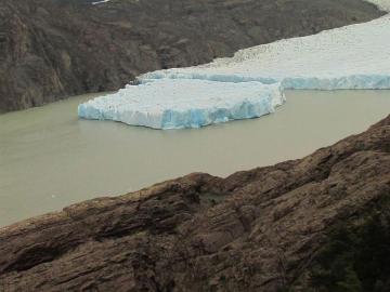 Fractura del glaciar Grey
