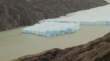 Fractura del glaciar Grey