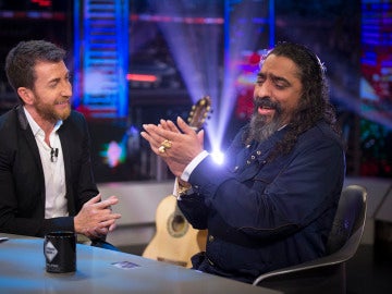 Diego el Cigala canta flamenco en vivo y en directo en 'El Hormiguero 3.0'