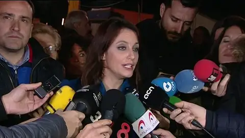 Levy: "La justicia española le ha dejado claro a Puigdemont que sus irresponsabilidades tendrán responsabilidad" Levy: "La justicia española le ha dejado claro a Puigdemont que sus irresponsabilidades tendrán responsabilidad"