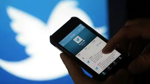 Twitter Twitter