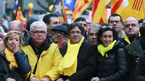 Puigdemont con Marta Rovira en Bruselas Puigdemont con Marta Rovira en Bruselas