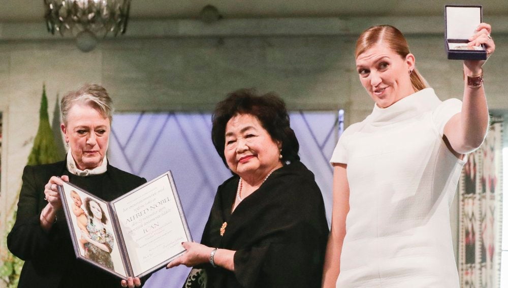 Setsuko Thurlow, en la entrega de los Nobel