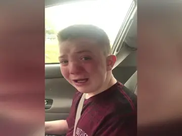 Un niño denuncia en un vídeo estremecedor el bullying que sufre Un niño denuncia en un vídeo estremecedor el bullying que sufre