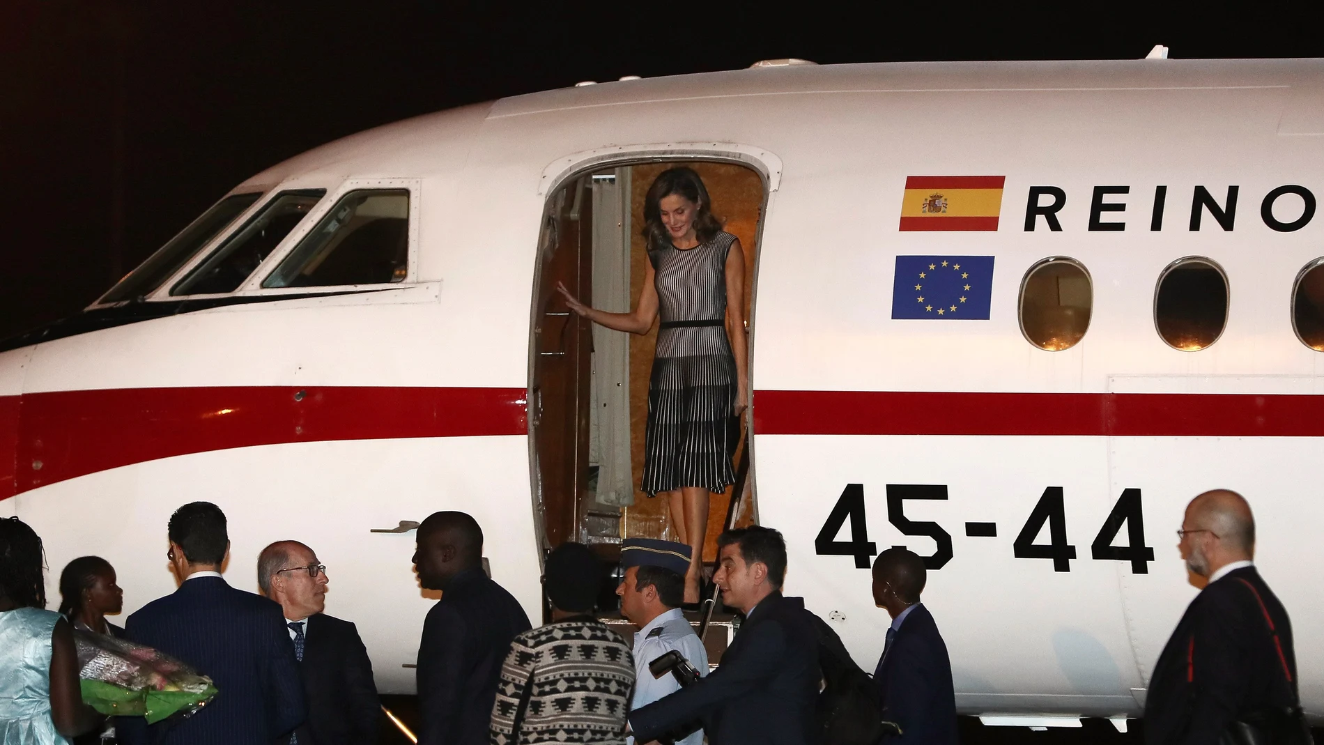 La Reina Letizia a su llegada a Dakar La Reina Letizia a su llegada a Dakar