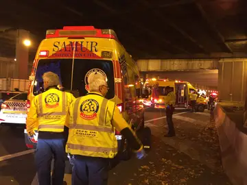 Los servicios de emergencias en el lugar del accidente Los servicios de emergencias en el lugar del accidente
