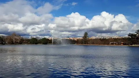 Lago de la Casa de Campo de Madrid Lago de la Casa de Campo de Madrid