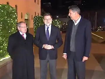 Rajoy pide que no "se castigue ni boicotee" a las empresas catalanas Rajoy pide que no "se castigue ni boicotee" a las empresas catalanas
