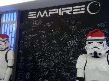 Empire, un homenaje a Star Wars. Empire, un homenaje a Star Wars.