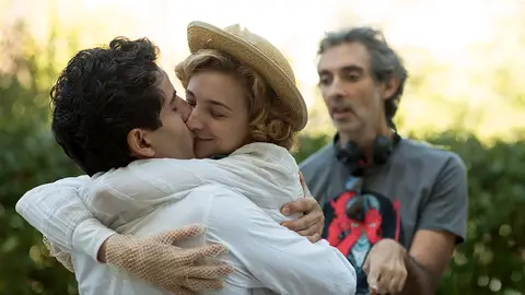 El reencuentro "dirty dancing" entre los personajes de Anna Moliner y Daniel Lundh El reencuentro "dirty dancing" entre los personajes de Anna Moliner y Daniel Lundh