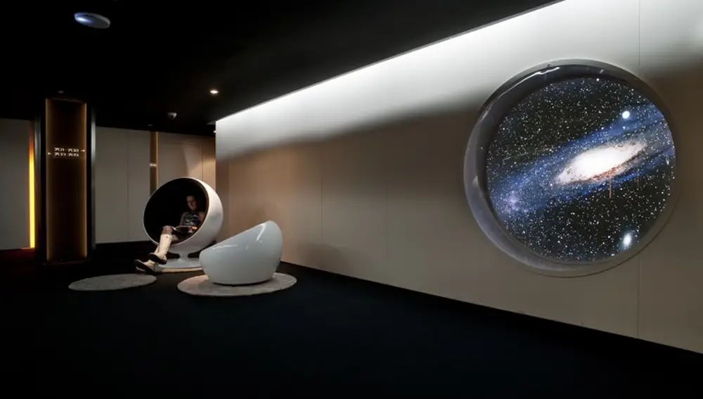 Barceló Sants, un hotel que mira a las estrellas. Barceló Sants, un hotel que mira a las estrellas.