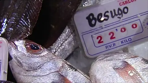 Los precios del besugo y la merluza suben hasta un 25% y 44% en una semana Los precios del besugo y la merluza suben hasta un 25% y 44% en una semana
