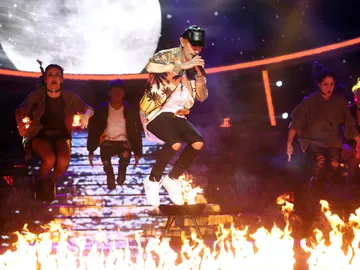 Fran Dieli anima el plató al ritmo de ‘Love yourself’ y ‘Sorry’ de Justin Bieber Fran Dieli anima el plató al ritmo de ‘Love yourself’ y ‘Sorry’ de Justin Bieber