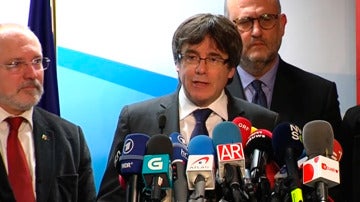 Carles Puigdemont en una rueda de prensa desde Bruselas