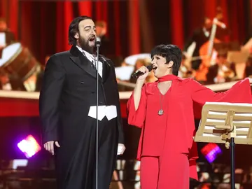 Lucía Jiménez y Edu Soto nos hacen viajar hasta ‘New York, New York’ como Liza Minnelli y Pavarotti Lucía Jiménez y Edu Soto nos hacen viajar hasta ‘New York, New York’ como Liza Minnelli y Pavarotti