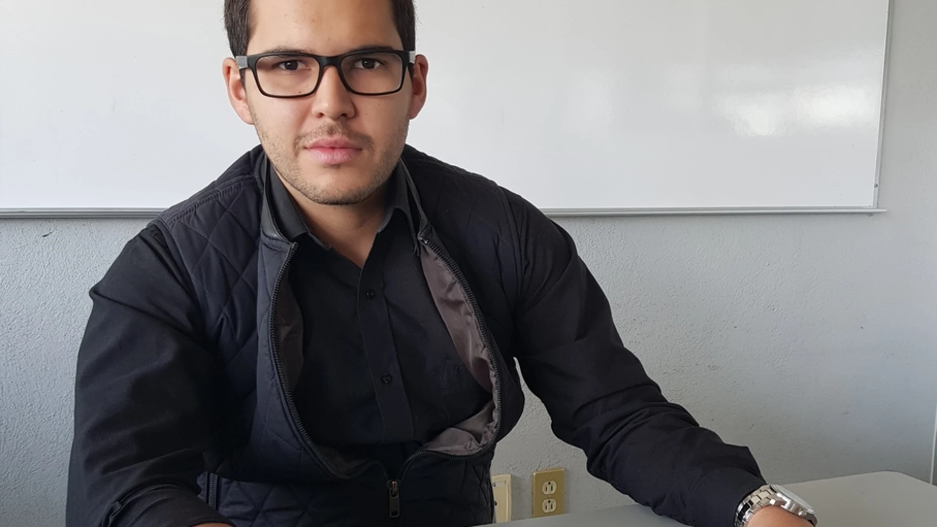 Bryan Howardm inventor del guante Bryan Howardm inventor del guante