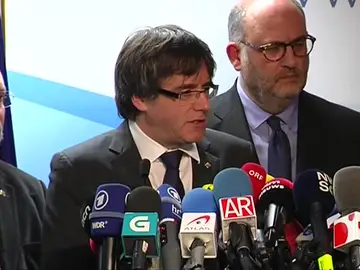 Carles Puigdemont Carles Puigdemont