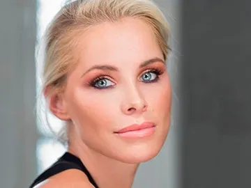 Soraya Arnelas Soraya Arnelas