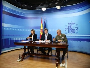 Mariano Rajoy felicita la Navidad a los militares españoles en el exterior