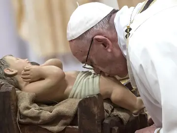El Papa Francisco durante la Misa del Gallo El Papa Francisco durante la Misa del Gallo
