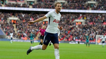Harry Kane celebra uno de sus goles con el Tottenham