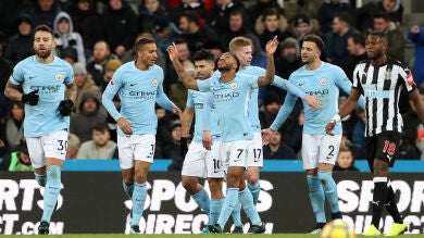 Sterling mantiene la racha de un imparable City ante el Newcastle