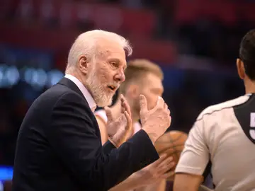 Popovich, durante un partido Popovich, durante un partido