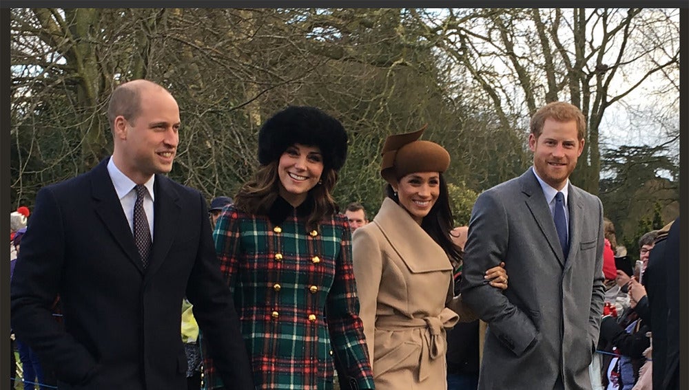 Los Duques de Cambridge junto al príncipe Harry y Meghan Markle