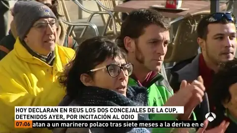 Los dos ediles de la CUP Reus detenidos por un presunto delito de incitación al odio Los dos ediles de la CUP Reus detenidos por un presunto delito de incitación al odio