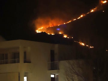 Vista del incendio forestal declarado en Pollença, Mallorca