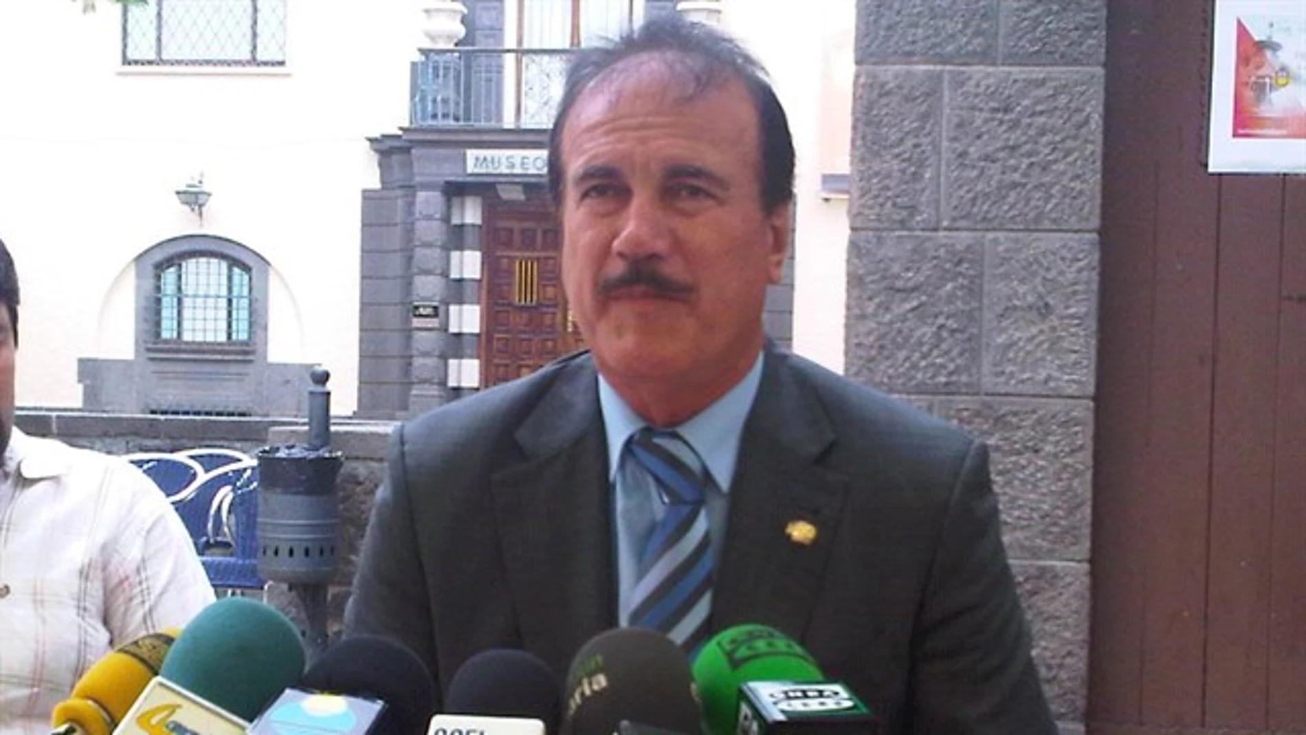 El alcalde de Firgas, Manuel Báez, en una fotografía de archivo El alcalde de Firgas, Manuel Báez, en una fotografía de archivo